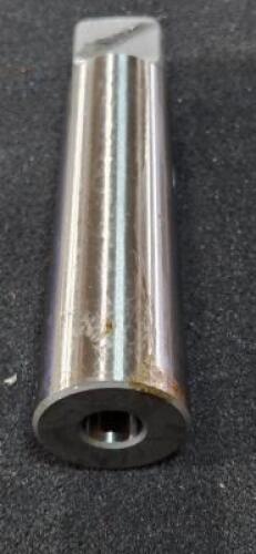 DESCRIPTION: (1) MORSE TAPER SLEEVE BRAND/MODEL: BISON 7-445-020 RETAIL$: 20.29 SIZE: MT1 INSIDE, MT4 OUTSIDE QTY: 1