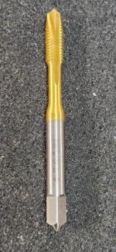 DESCRIPTION: (2) HSS SPIRAL POINT TAPS BRAND/MODEL: CLEVELAND C55313 RETAIL$: 19.41 SIZE: #12-28 NF QTY: 2