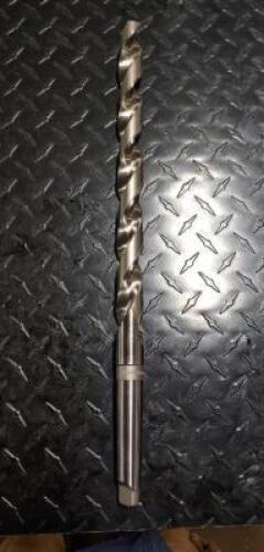 DESCRIPTION (2) NACHI EXTRA LENGTH, TAPER SHANK DRILL BRAND/MODEL LIST651 ADDITIONAL INFORMATION RETAIL $ 245.00 EACH SIZE 1"X18" THIS LOT IS SOLD BY