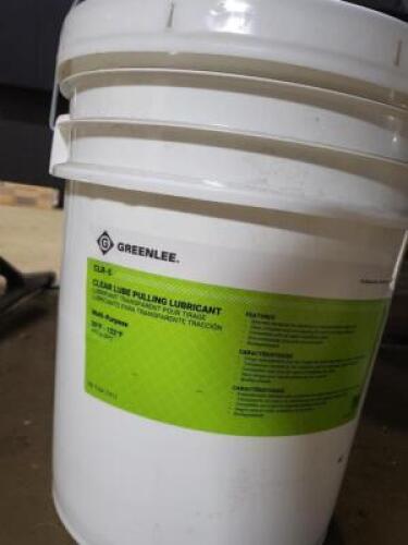 DESCRIPTION: (1) GEAR LUBE PULLING LUBRICANT BRAND/MODEL: GREENLEE RETAIL$: $100.00EA SIZE: 5 GALLON QTY: 1