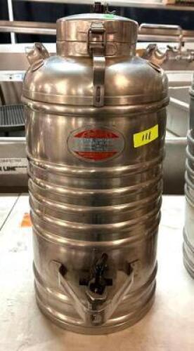 AERVOID 784 8 GALLON STAINLESS THERMAL FOOD CARRIER.