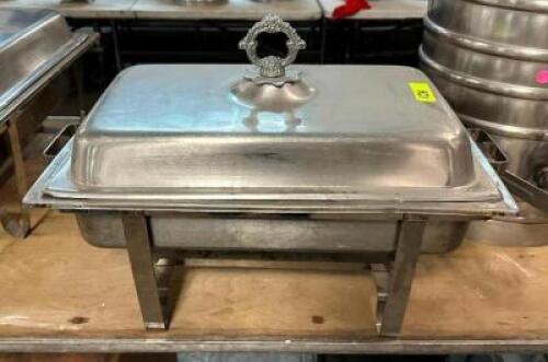 FULL SIZE STAINLESS CHAFER DISH.