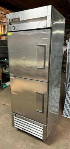 TRUE SINGLE DOOR / SPLIT DOOR COMMERCIAL FREEZER