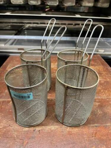 (4) WIRE PASTA BASKETS.