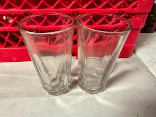 (18) 16 OZ BAR GLASSES