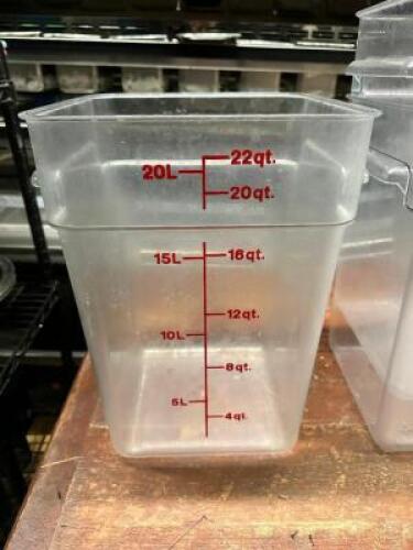 (3) 22 QT PLASTIC CONTAINERS W/ LIDS