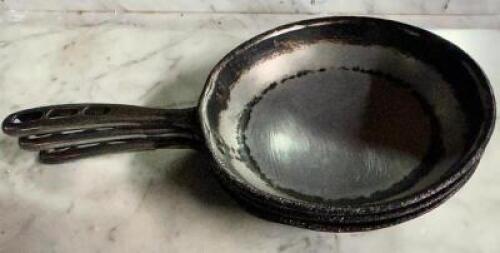 (3) 10" SKILLETS