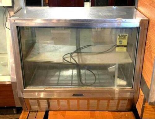 PROGRESSIVE 4 FOOT DELI DISPLAY UNIT