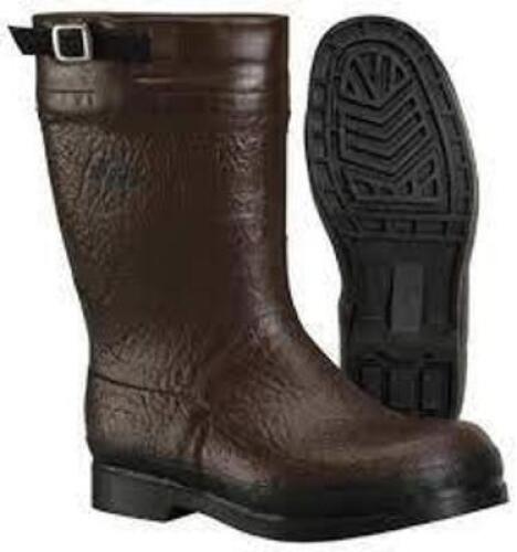 DESCRIPTION: (1) PAR OF INSULATED MARRINER BOOTS BRAND/MODEL: VIKING RETAIL$: $98.82 EA SIZE: SIZE 9 QTY: 1