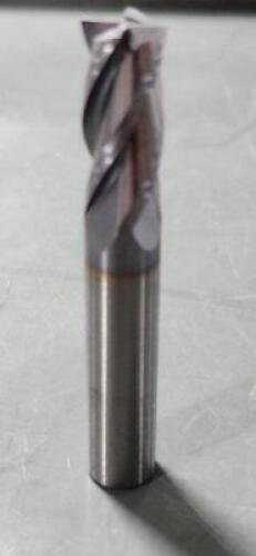 DESCRIPTION: (4) SOLID CARBIDE SQ END MILL BRAND/MODEL: GARR 13234 RETAIL$: $33.20 EA SIZE: 3/8" 7/8" LOC QTY: 4