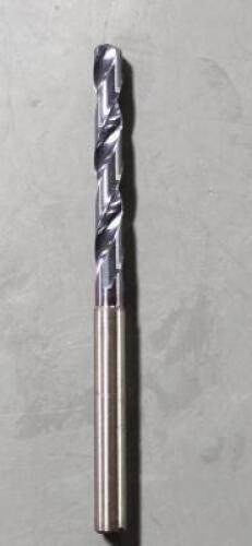 DESCRIPTION: (2) SOLID CARBIDE COOLANT THRU DRILL BRAND/MODEL: SUMITOMO MDS2969LHV RETAIL$: $131.74 EA SIZE: 19/64" QTY: 2