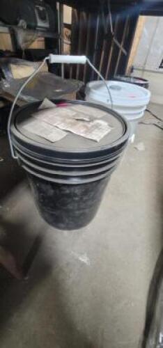 DESCRIPTION: (1) MYSTERY BUCKET SIZE: 5 GALLON QTY: 1