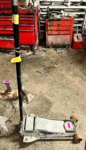 FLOOR JACK