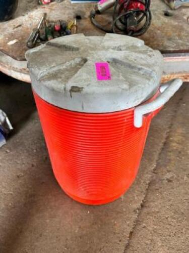5 GALLON IGLOO WATER COOLER