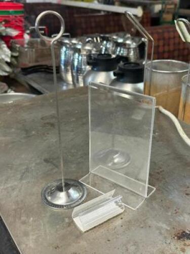 LARGE GROUP OF ASSORTED TABLE PIECES