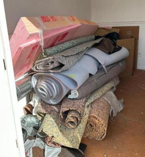DESCRIPTION: LARGE ASSORTMENT OF UNDERLAYMENT & FLOORING SUPPLIES AS SHOWN LOCATION: INSDE SHED