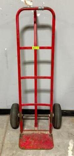 DESCRIPTION: 600 LB. 2-WHEEL HAND TRUCK LOCATION: WAREHOUSE QTY: 1
