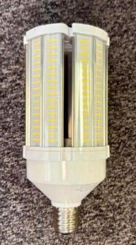 DESCRIPTION: (6) 14,000 LUMEN LED CORN BULB (USED FOR SHORT PERIOD OF TIME) BRAND/MODEL: PLT-11611 LOCATION: OFFICE