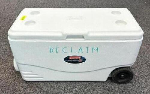 DESCRIPTION: COLEMAN 100 QT HEAVY DUTY WHEELED COOLER-WHITE BRAND/MODEL: COLEMAN XTREME 5 SIZE: 100 QT LOCATION: OFFICE