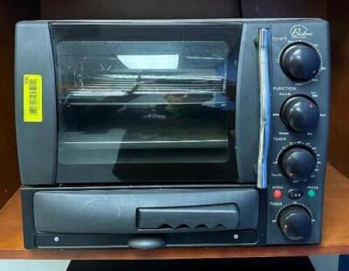 DESCRIPTION: CONVECTION/PIZZA OVEN COMBO BRAND/MODEL: WOLFGANG PUCK BTOBR0140 LOCATION: KITCHEN QTY: 1