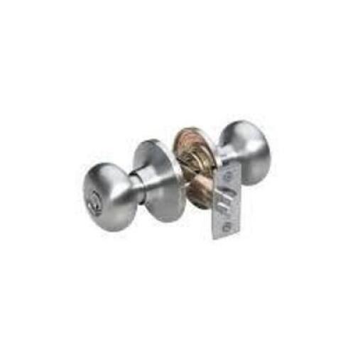 DESCRIPTION: (2) BISCUIT KNOB KEYED ENTRY DOOR HANDLESET BRAND/MODEL: MASTER LOCK #BC0115KAS INFORMATION: SATIN NICKEL RETAIL$: $197.60 EA QTY: 2