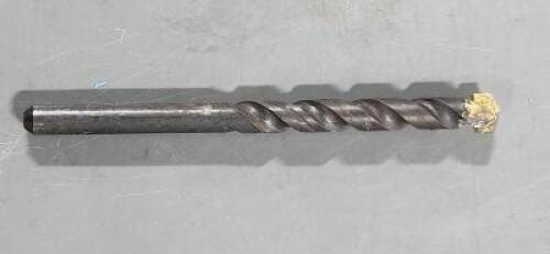 DESCRIPTION: (6) CARBIDE TIPPED MASONRY DRILLS BRAND/MODEL: PRECISION TWIS DRILL 33612 RETAIL$: $29.67 EA SIZE: 1/2" QTY: 6