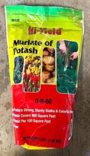 DESCRIPTION: (6) 4 LB. BAGS OF MURIATE OF POTASH (0-0-60) BRAND/MODEL: HI-YIELD 32145 LOCATION: STOCK ROOM QTY: 6