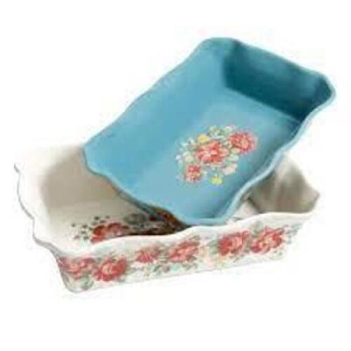 DESCRIPTION: (1) 2 PC BAKER SET BRAND/MODEL: PIONEER WOMAN #124834.02R INFORMATION: VINTAGE FLORAL RETAIL$: $27.88 EA QTY: 1