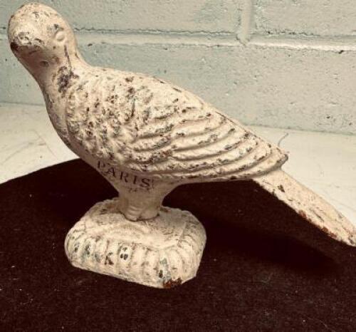 CAST IRON BIRD ON BASE