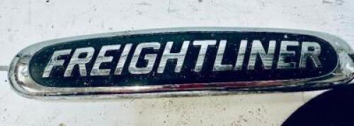 FREIGHTLINER LOGO