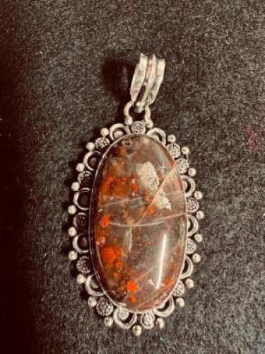 STERLING SILVER AGATE STONE PENDANT