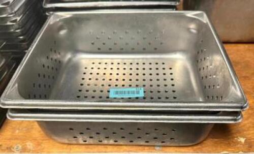 DESCRIPTION: (2) HALF SIZE SLOTTED STAINLESS INSERTS SIZE 4" DEEP LOCATION: BAY 7 THIS LOT IS: SOLD BY THE PIECE QTY: 2