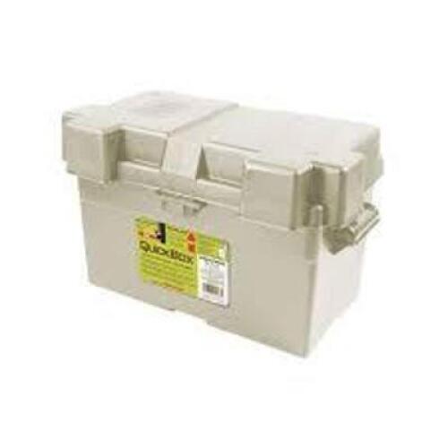 DESCRIPTION: (4) BATTERY BOX BRAND/MODEL: QUICKBOX INFORMATION: WHITE RETAIL$: $17.31 EA SIZE: 10X7X9 QTY: 4
