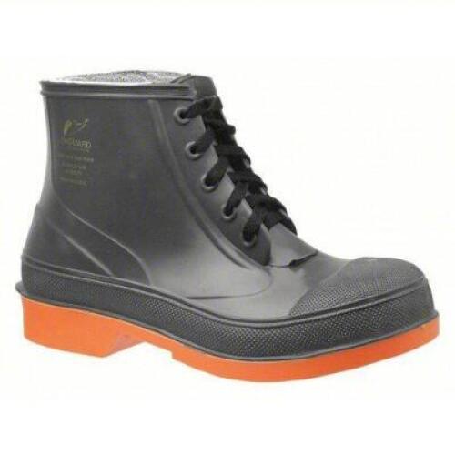 DESCRIPTION: (1) PAIR OF RUBBER WORK BOOTS WITH STEEL TOE, WATERPROOF BRAND/MODEL: SUREFLEX #33VM67 INFORMATION: DEFINED HEEL, BLACK WITH BROWN RETAIL