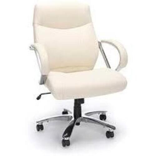 DESCRIPTION: (1) OFFICE CHAIR BRAND/MODEL: OFM #811-LX INFORMATION: CREAM RETAIL$: $550.00 EA QTY: 1