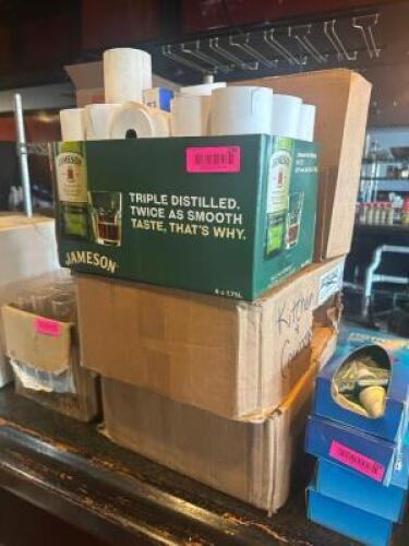 LARGE GROUP OF RECEIPT PAPER