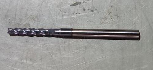 DESCRIPTION: (1) SOLID CARBIDE SQ END MIL BRAND/MODEL: ACCUPRO 62774799 RETAIL$: $36.91 EA SIZE: 5/32" 1" LOC QTY: 1