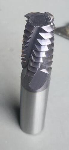DESCRIPTION: (3) SOLID CARBIDE THREADMILLS BRAND/MODEL: THREADMILLS USA XIRW137506 RETAIL$: 250.98 SIZE: 1-3/8-6 UN QTY: 3