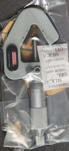 DESCRIPTION: (1) V-ANVIL MICROMETER BRAND/MODEL: SPI 14-271-1 RETAIL$: 270.37 SIZE: 1-15mm QTY: 1