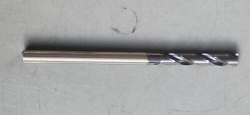 DESCRIPTION: (2) SOLID CARBIDE COOLANT FLAT DRILL BRAND/MODEL: SUMITOMO MDF0600-5D RETAIL$: $196.50 EA SIZE: 6mm QTY: 2