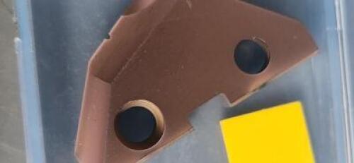 DESCRIPTION: (5) #3 SEAT SPADE DRILL INSERTS BRAND/MODEL: ALLIED MACHINE 090428-7 RETAIL$: $78.77 EA SIZE: 1.5313" QTY: 5