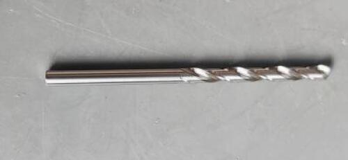 DESCRIPTION: (3) SOLID CARBIDE JOBBER LENGTH DRILL BRAND/MODEL: HERTEL 79892105 RETAIL$: 21.01 SIZE: 1/8" DIA QTY: 3