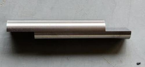 DESCRIPTION: (12) SOLID CARBIDE SPLIT- END BLANKS BRAND/MODEL: GARR TOOL 55280-2230M RETAIL$: $102.59 EA SIZE: 1/2" DIA 3" OAL 5/8 SPLIT LNGTH QTY: 12