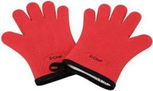 DESCRIPTION: (4) SILICONE COOKING GLOVES BRAND/MODEL: CHEF'S NECESSITIES INFORMATION: PINK RETAIL$: $15.00 EA SIZE: ONE SIZE FITS MOST QTY: 4