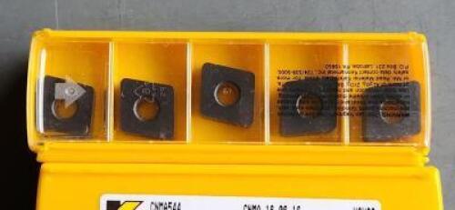 DESCRIPTION: (20) CNMA544 CARBIDE TURNING INSERTS BRAND/MODEL: KENNAMETAL CNMA16 06 16 KCK20 RETAIL$: $26.56 PER INSERT QTY: 20