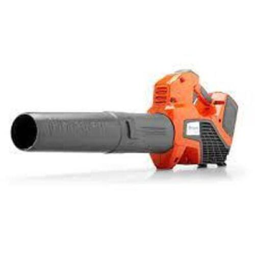 DESCRIPTION (1) BRUSHLESS HANDHELD CORDLESS ELECTRIC LEAF BLOWER(BATTERY NOT INCLUDED) BRAND/MODEL HUSQVARNA #320IB ADDITIONAL INFORMATION RETAILS FOR