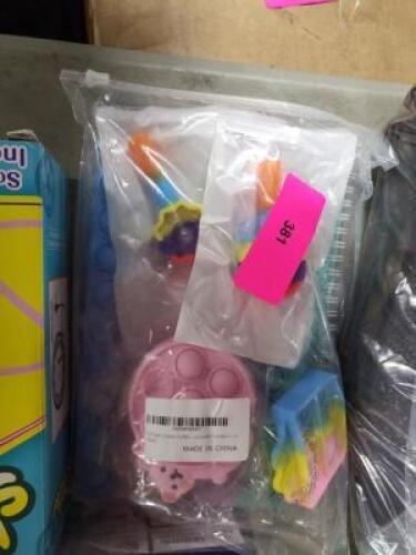 DESCRIPTION: (1) GRAB BAG OF MISC POP TOYS QTY: 1