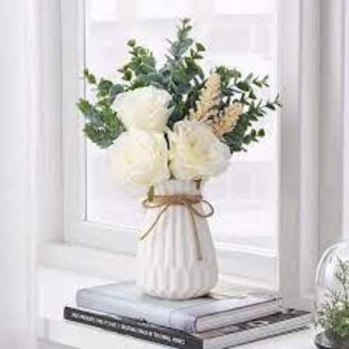 DESCRIPTION: (1) ARTIFICIAL FLOWERS ARRANGEMENT INFORMATION: WHITE RETAIL$: $20.00 EA QTY: 1