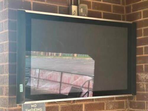 67" TELIVISION WITH WALL MOUNT
