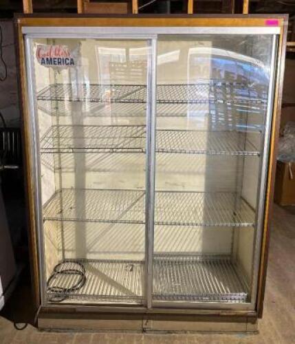 TRUE 54" TWO SECTION SLIDING DOOR MERCHANDISER